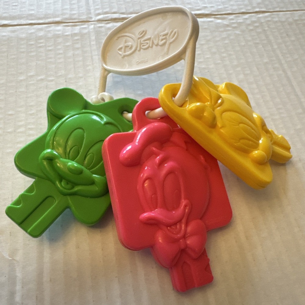 Vintage Disney Mickey Mouse Keys Baby Toy Keychain Minnie Donald Duck Arco